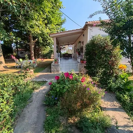 Vila Calda Ospitalita Nea Karya Exteriér fotografie