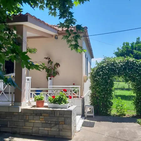 Vila Calda Ospitalita Nea Karya Exteriér fotografie